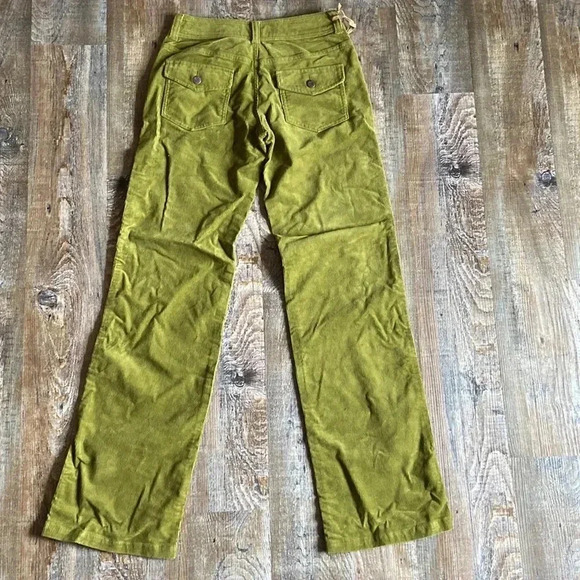 Mountain Khakis | Cottonwood Cord in Avacado - Picture 6 of 9